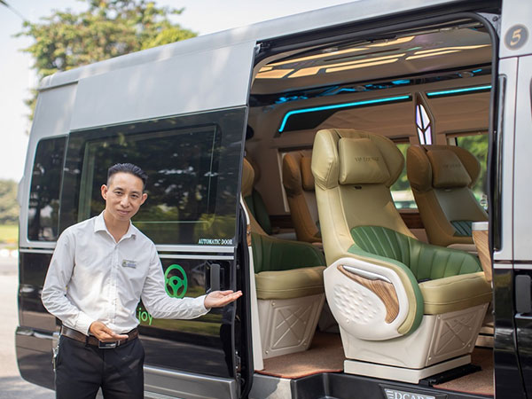 How Transportation Services Enhance the Overall Halong Bay Travel Experience
