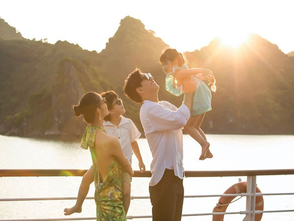 Best Transportation for Families Traveling to Halong Bay and Lan Ha Bay